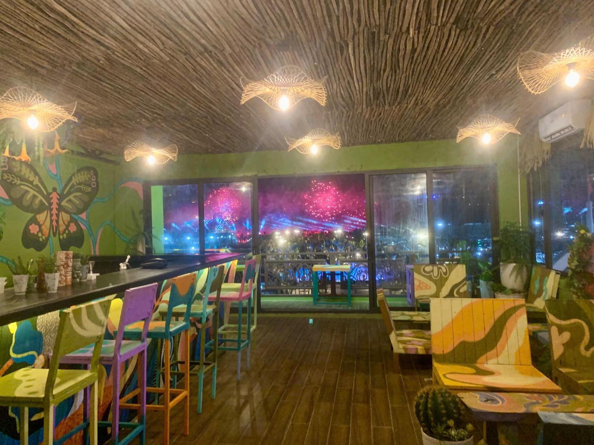 Catba Pod Hostel - Restaurant And Rooftop Bar Dong Khe Sau Eksteriør bilde